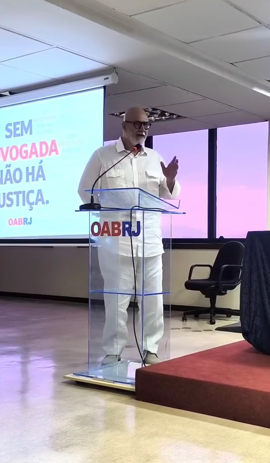Márcio de Jagun durante palestra na OAB-RJ