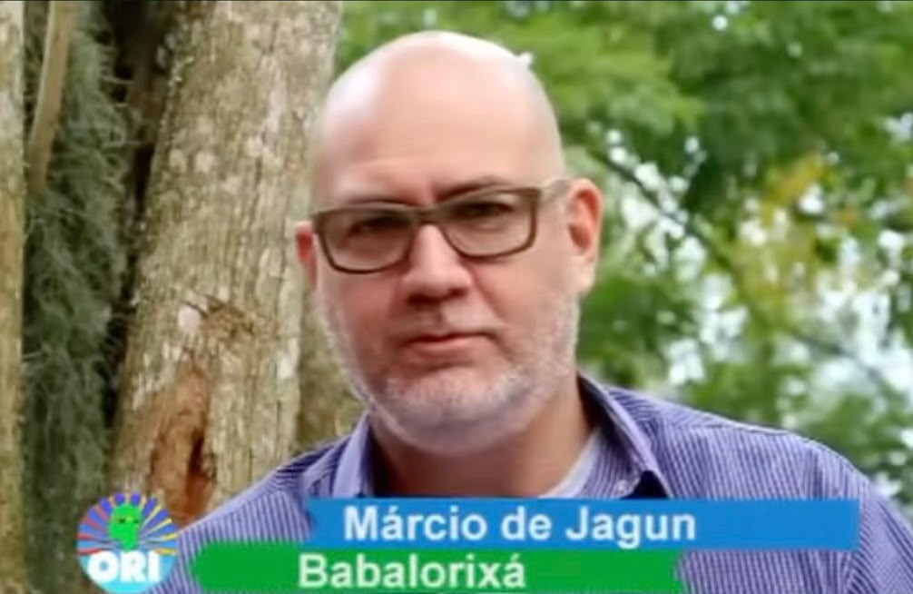 Márcio de Jagun em participação no Programa Orí